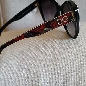 ?AUTHENTIC VINTAGE DOLCE & GABBANA SUNGLASSES PRE-OWNED EXCELLENT CONDITIO Dolce & Gabbana | Accessories | Authentic Vintage Dolce  main image 2